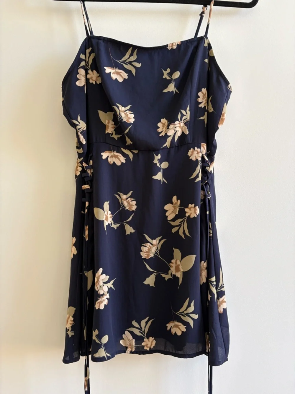 Lulu’s Navy Floral Spaghetti Strap Mini Dress - Picture 6 of 12